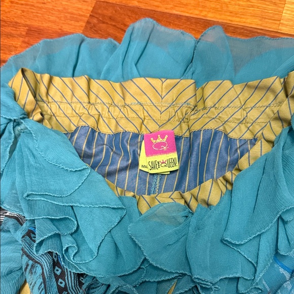 Save The Queen Multicolor Ruffled Blouse - Picture 2 of 7